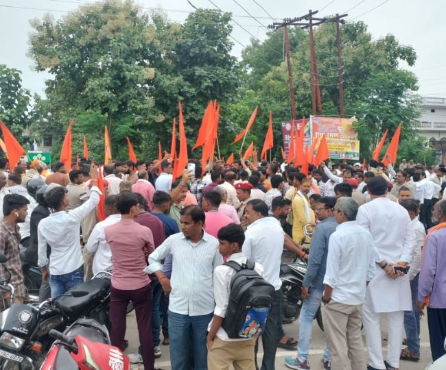 Fatehpur Tomb or Thakur Ji temple dispute